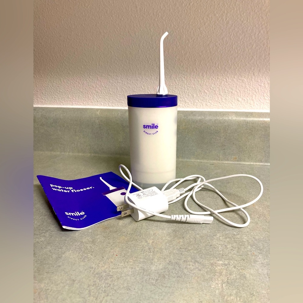 EUC 💦 Water Flosser